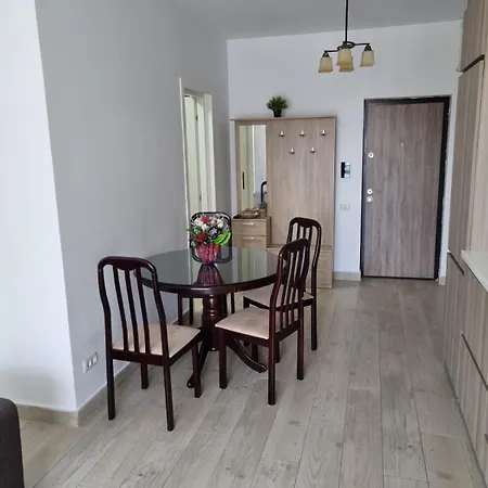 Apartament Mihai Năvodari